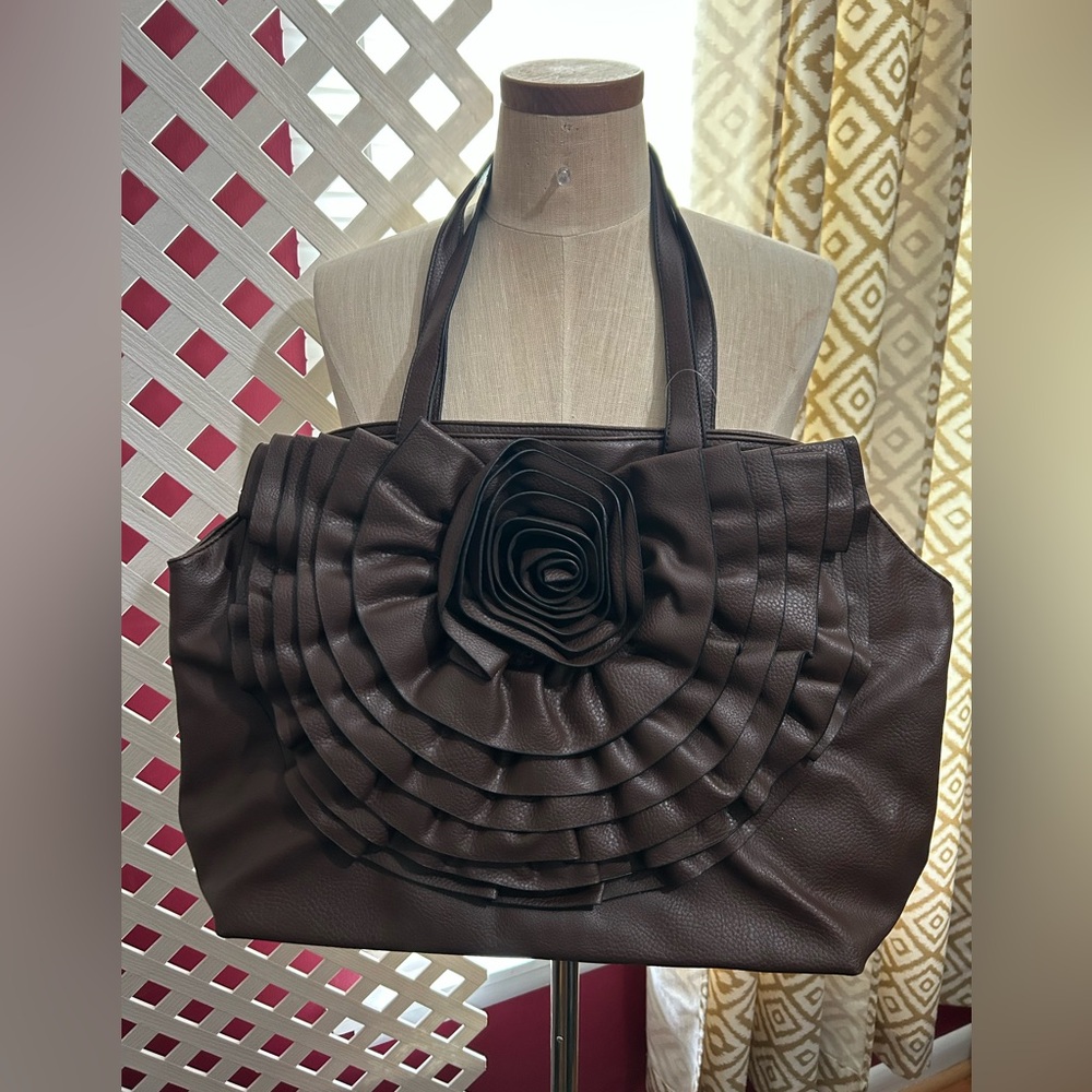 Large brown Black Rivet shoulder bag w/ flower